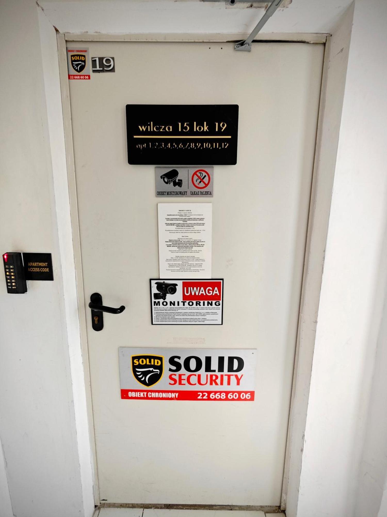 ורשה Apartamenty Wilcza - City Center מראה חיצוני תמונה